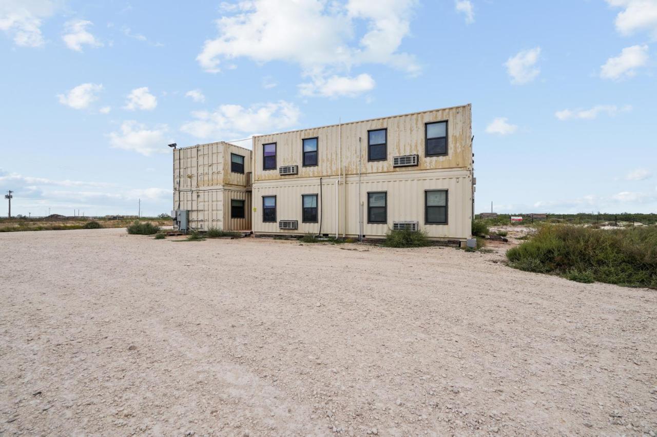 The Resource Inn -Big Lake Tx Экстерьер фото