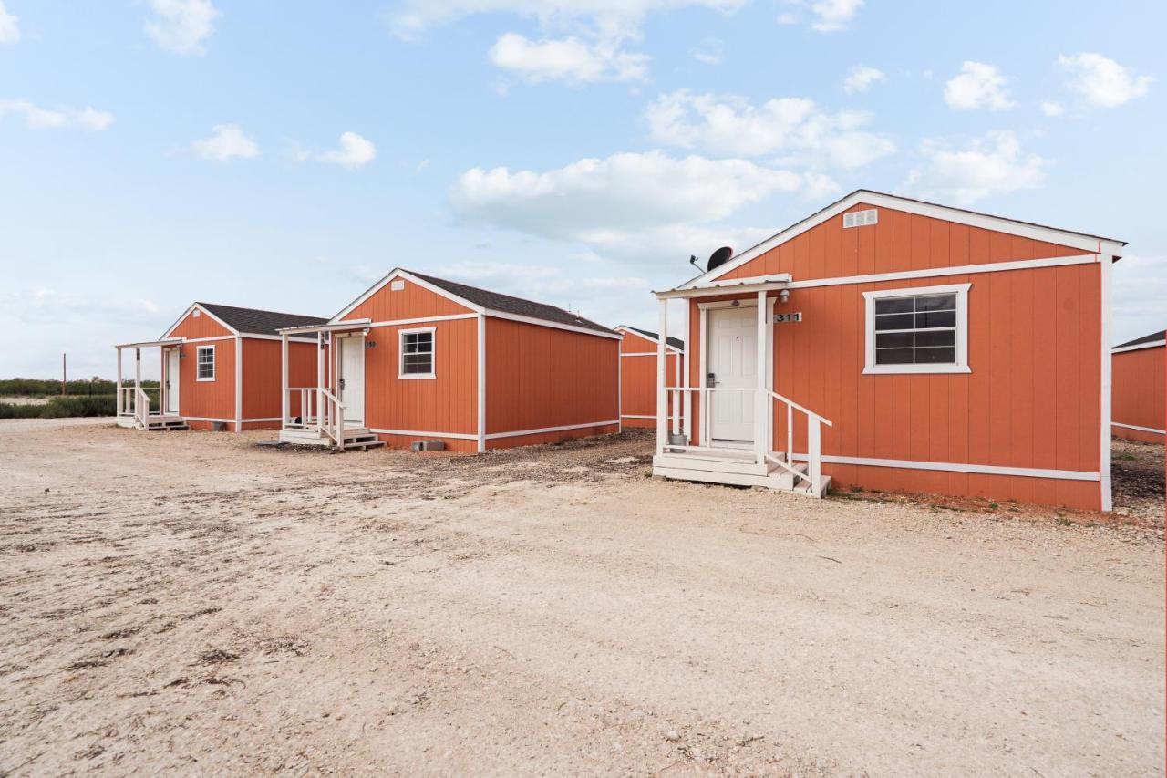 The Resource Inn -Big Lake Tx Экстерьер фото