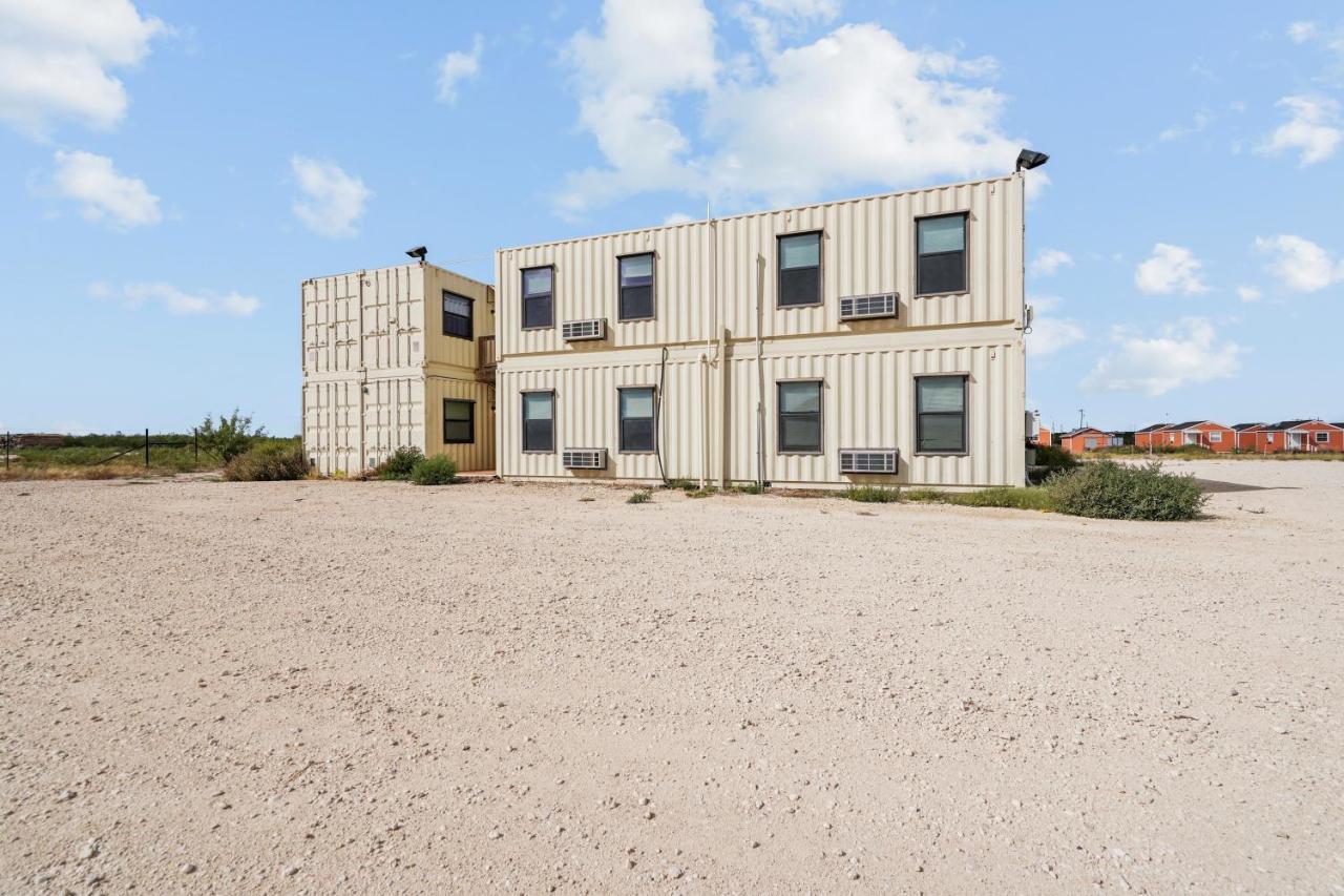 The Resource Inn -Big Lake Tx Экстерьер фото