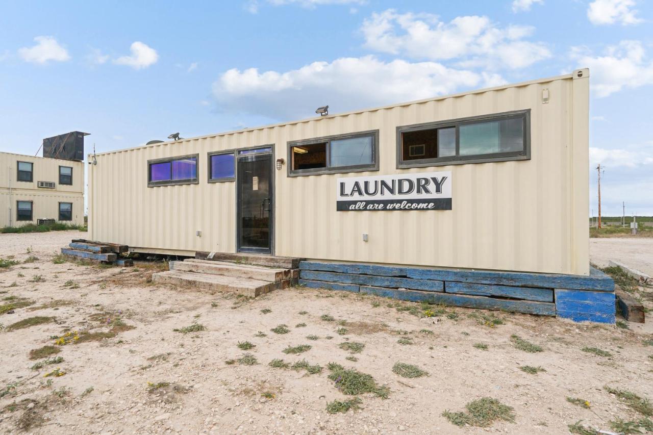 The Resource Inn -Big Lake Tx Экстерьер фото